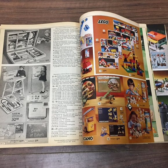 1975 Eatons Christmas Catalog Canada - Picture 16 of 16